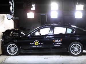 bmw-5er-ncap-crahstest-2017-unfall