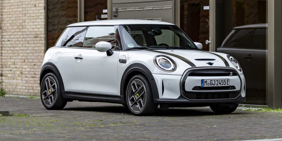 Mini Cooper SE Resolute Edition