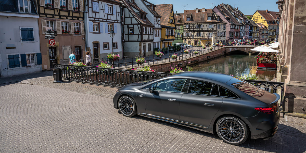 Mercedes EQT