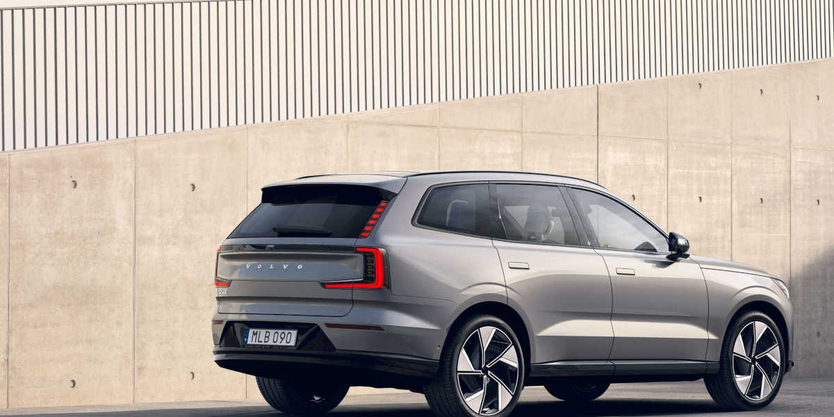 Volvo EX90