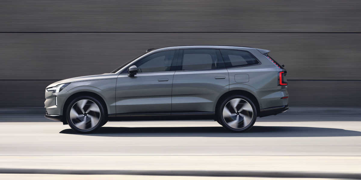 Volvo EX90